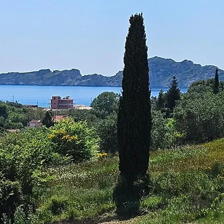 Arillas Peacefull 度假村